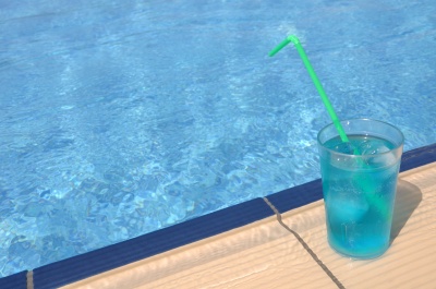 pool-cocktail_mkm7be_400